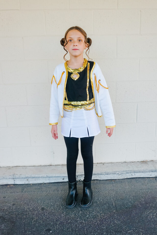 diy zoey huntrix costume