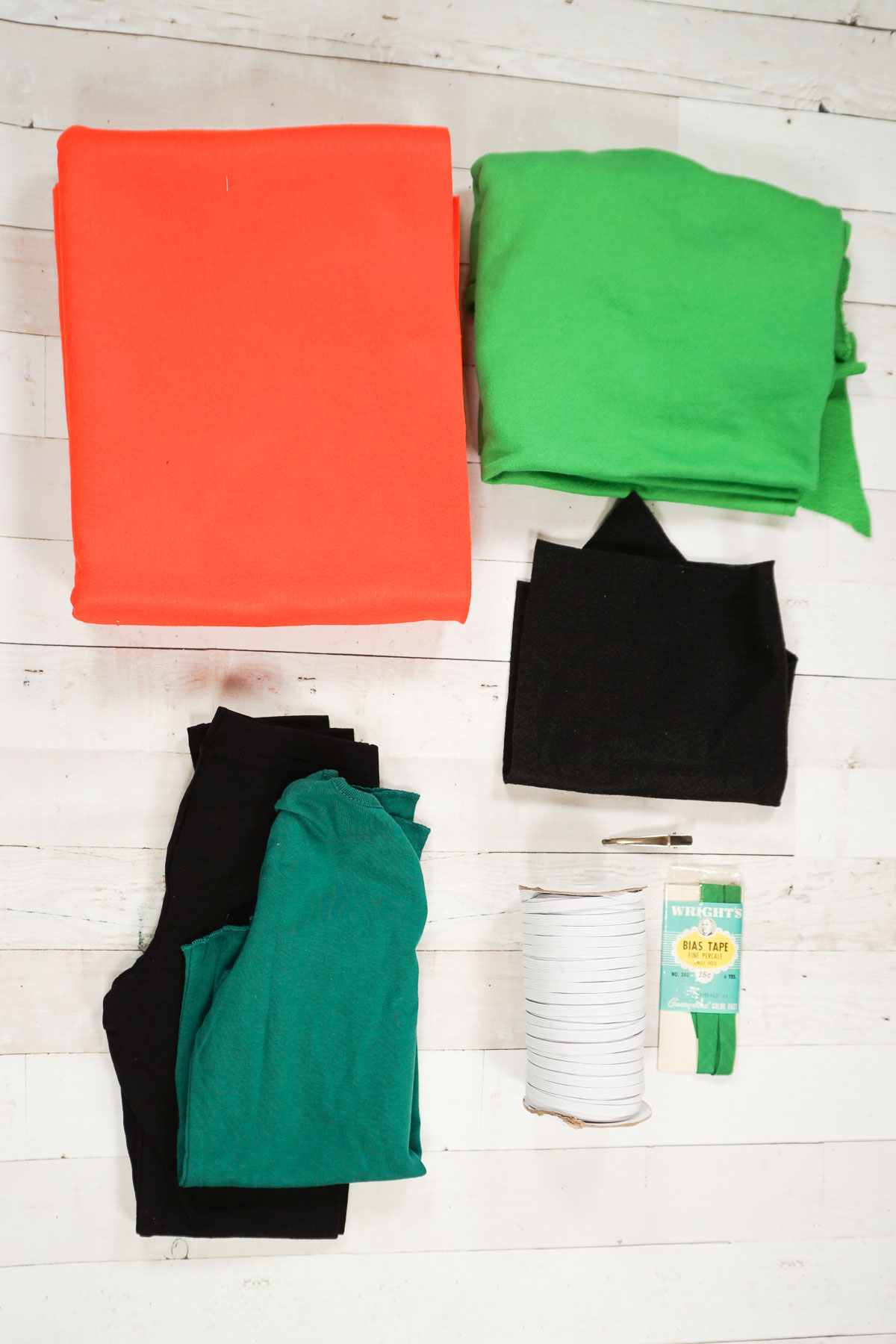 DIY Pumpkin Costume supplies