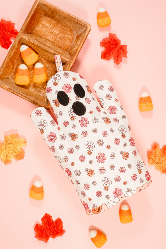 ghost oven mitt pattern