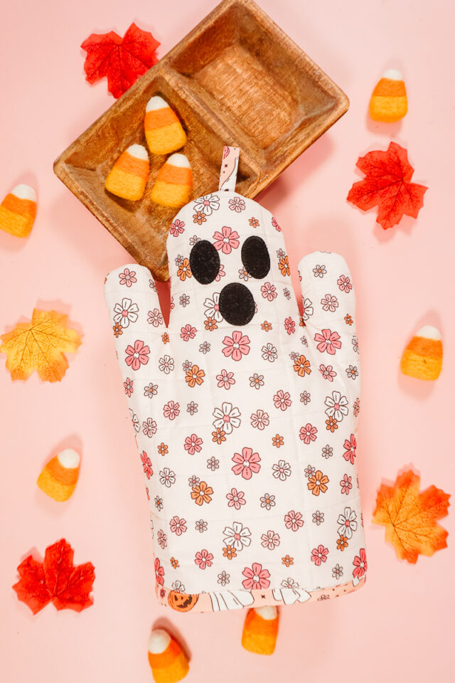 ghost oven mitt pattern