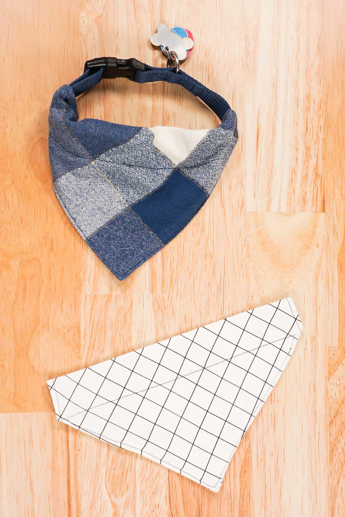 slide bandana onto collar
