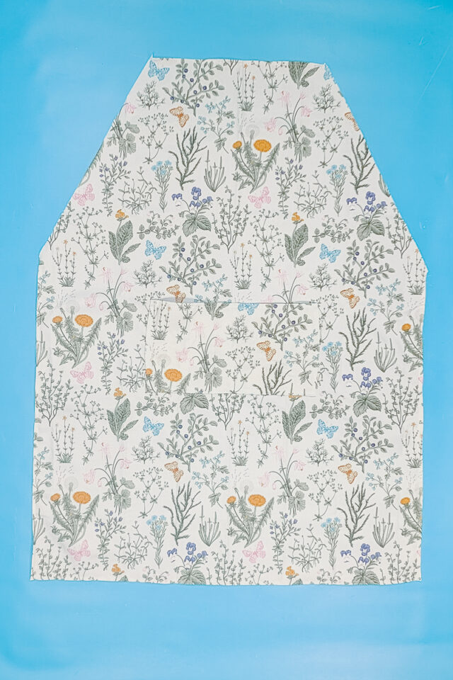 hem sides of the apron