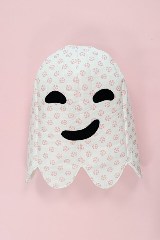Charming Fabric Nesting Ghosts: Free Sewing Pattern