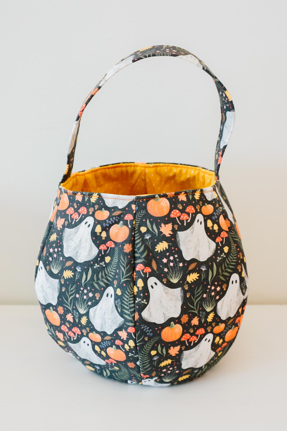 Halloween Trick or Treat Basket: Free Sewing Pattern