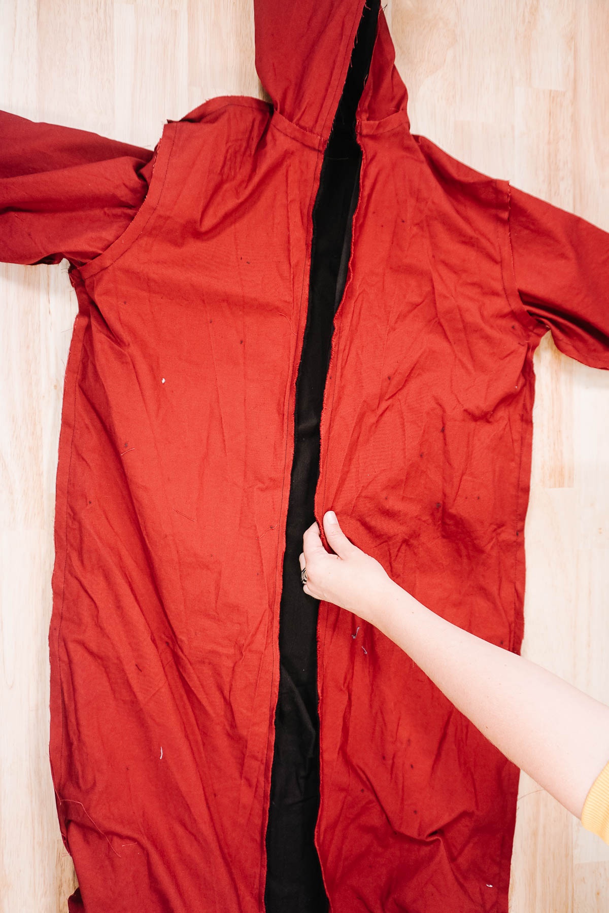 sew the hem and the front