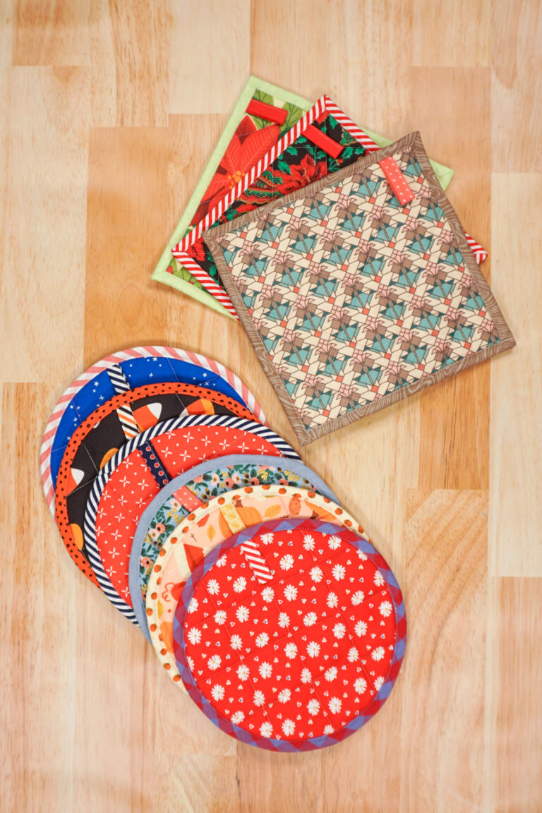 Free Pot Holder Sewing Pattern: Circle and Square
