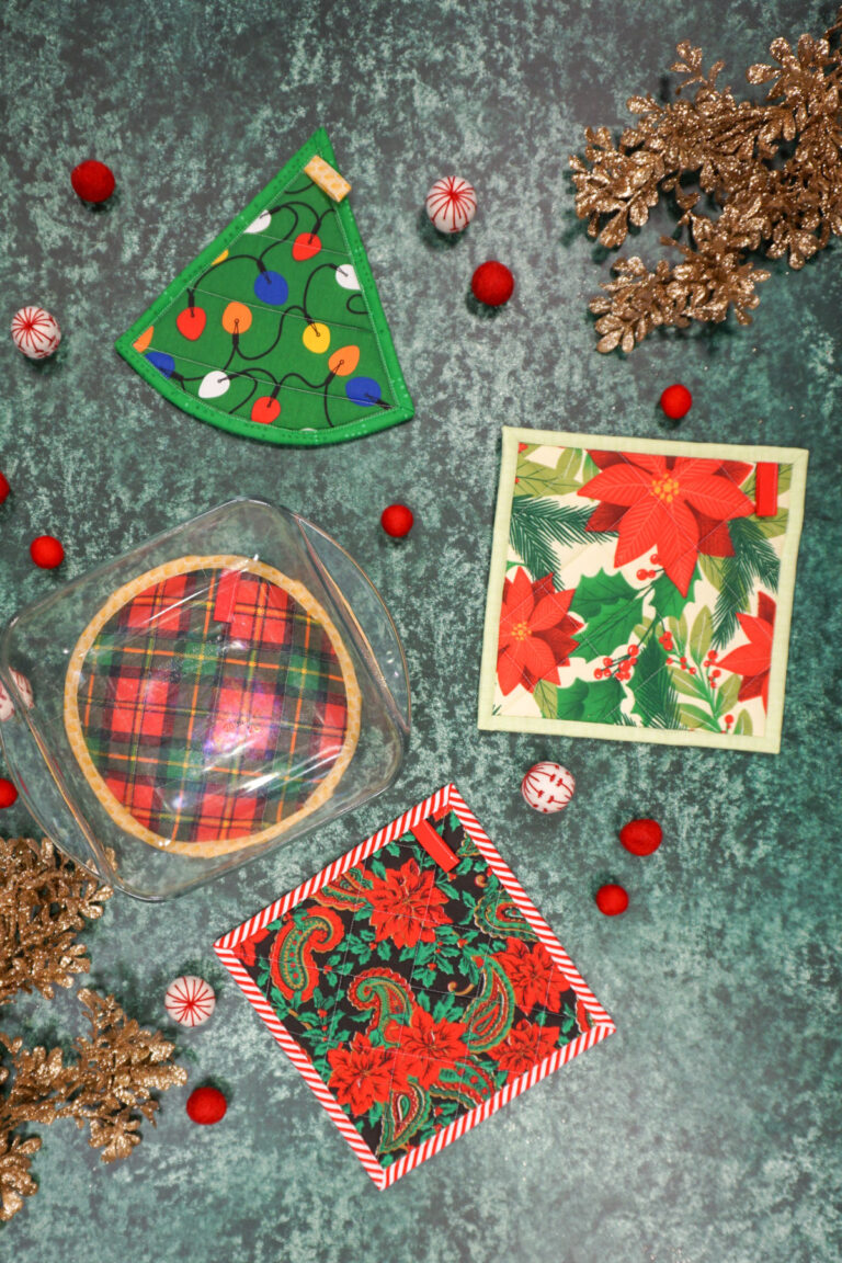 sew a christmas pot holder